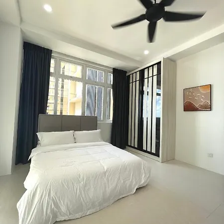 Cozzzy Hut @ Riverine Diamond Kuching Exterior photo