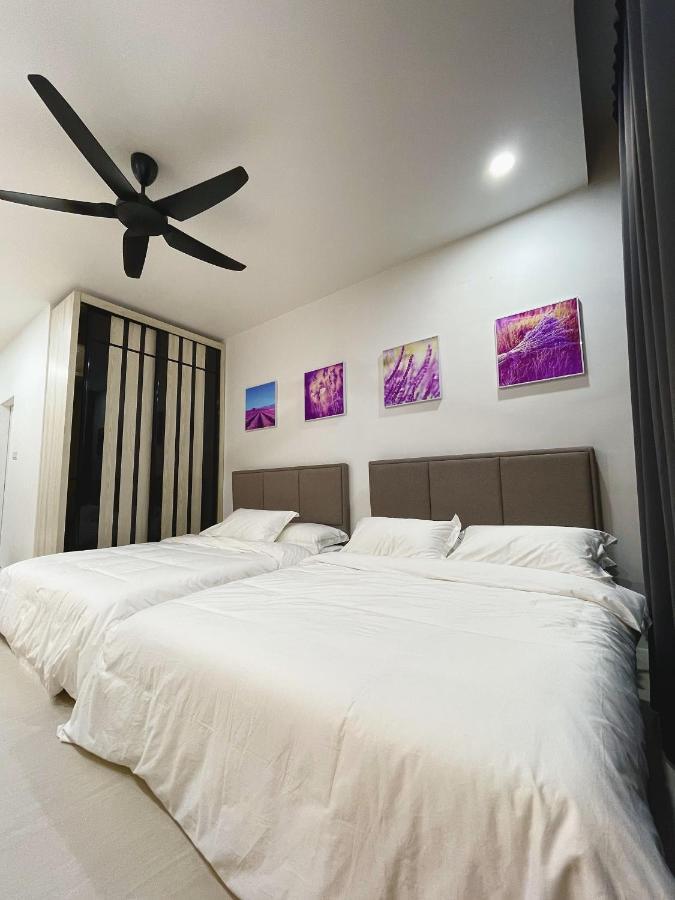 Cozzzy Hut @ Riverine Diamond Apartment