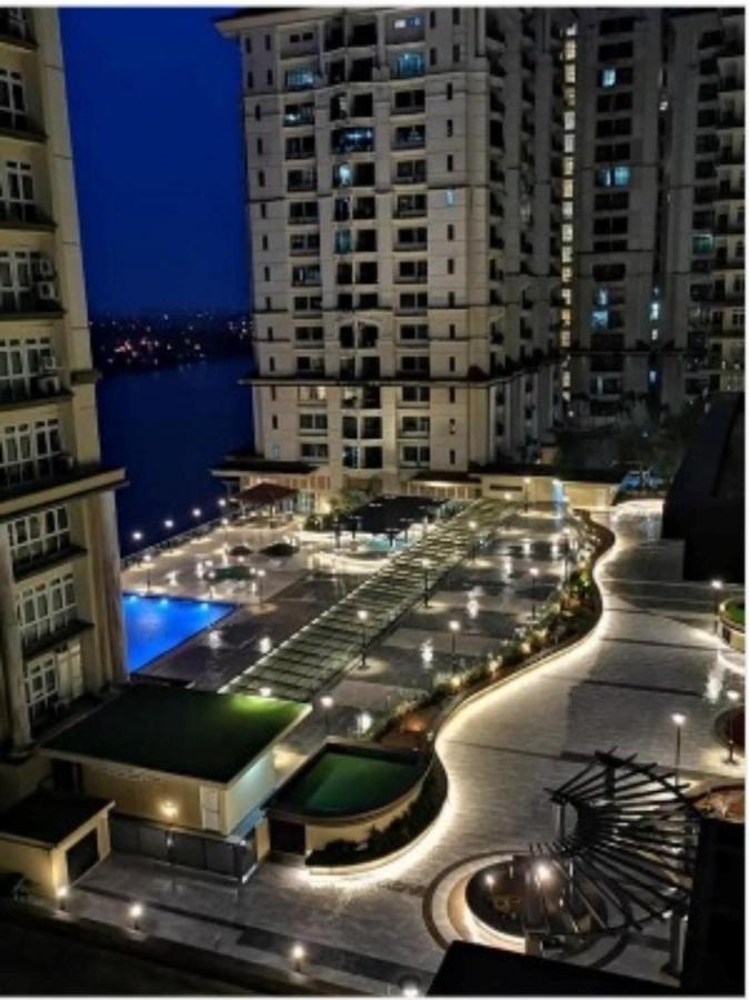 Cozzzy Hut @ Riverine Diamond Apartment Kuching